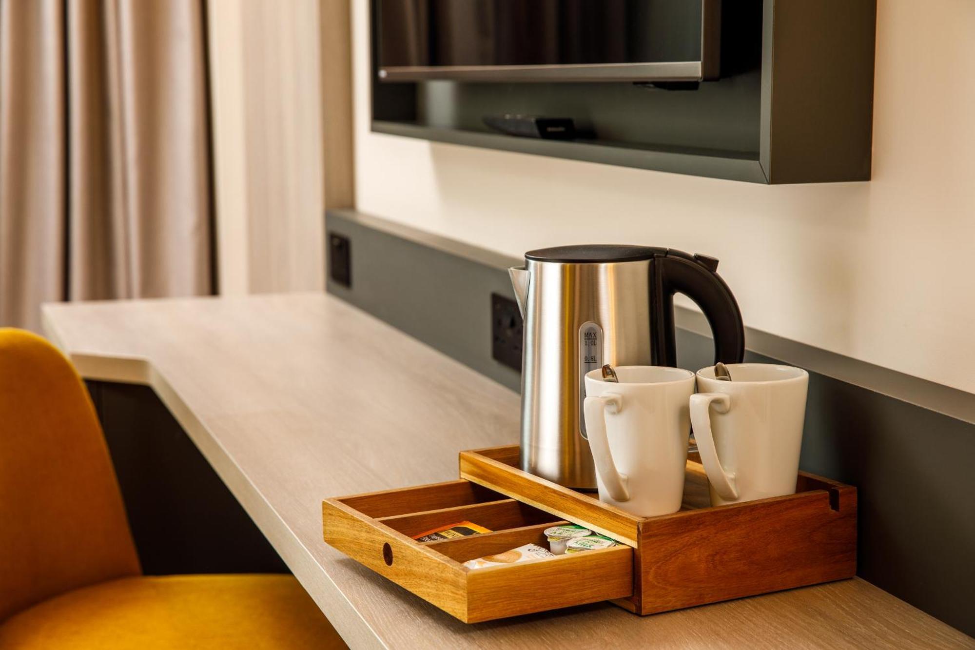 Southgate Hotel London East Barnet المظهر الخارجي الصورة